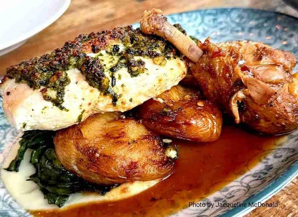 Battello Restaurant and bar