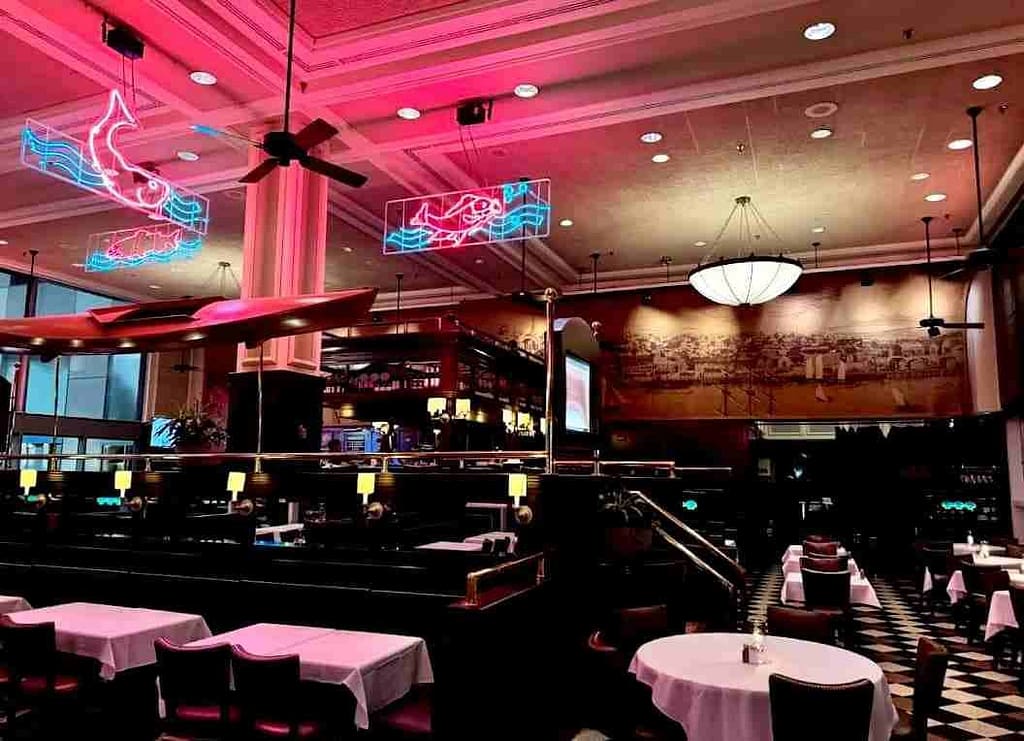hemenway's restaurant photos